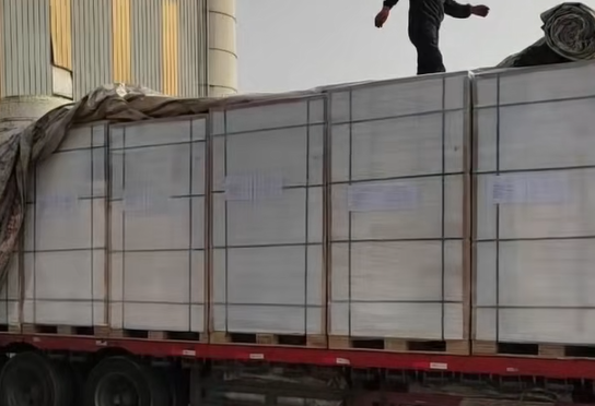 赞比亚项目耐高温硅酸钙板及纳米隔热板集港进行中