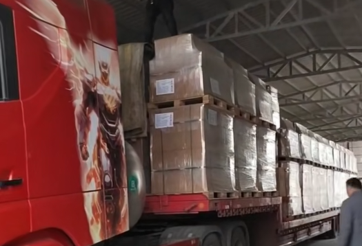 出口装车进行时！郑州盛世金鼎硅酸钙板助力全球玻璃陶瓷窑炉高效节能